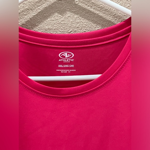 Pink Fishing Shirt For Women - Picture 2 of 3